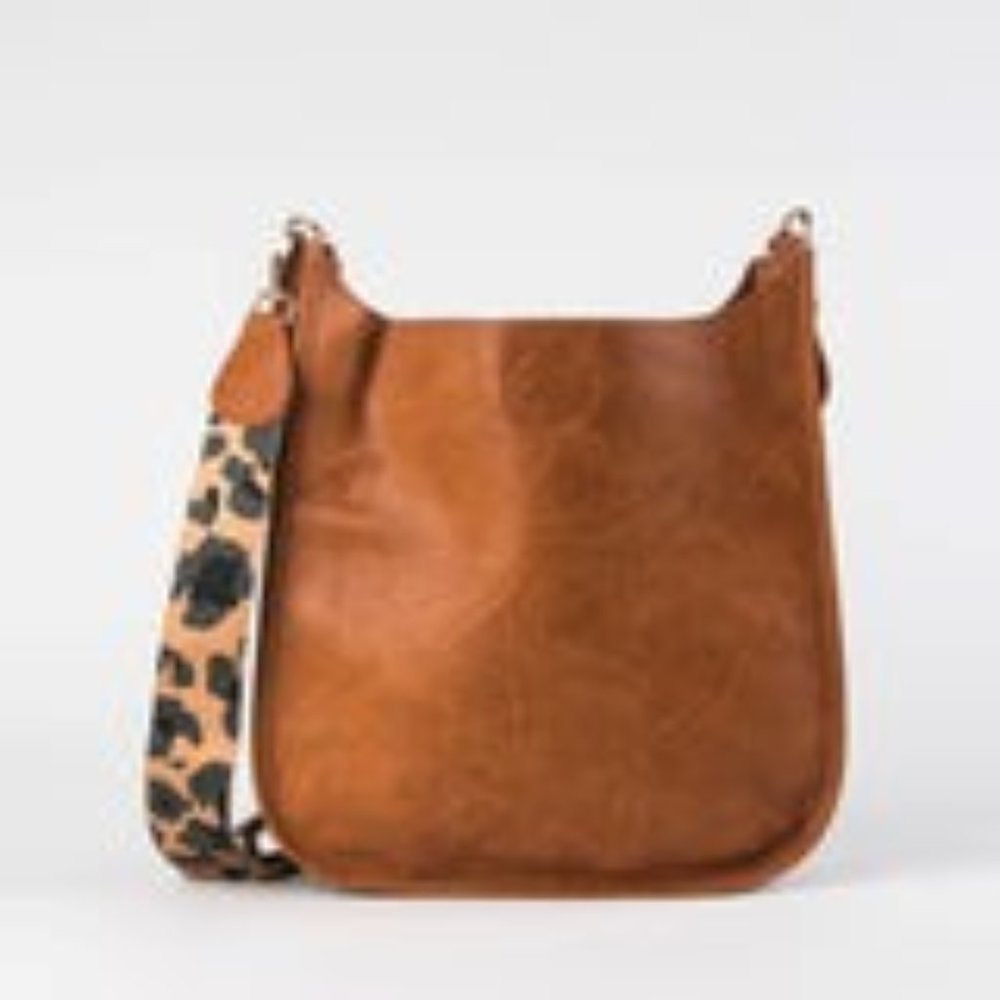 Lori's Large Vegan Crossbody w/Guitar Strap